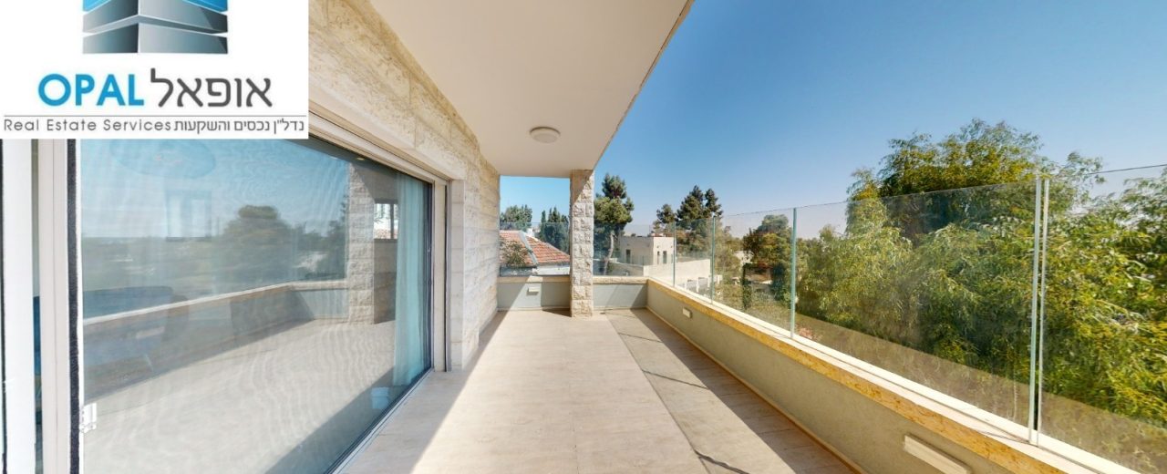 Mini Penthouse for Sale in Rehavia-Shaarei Chesed 11